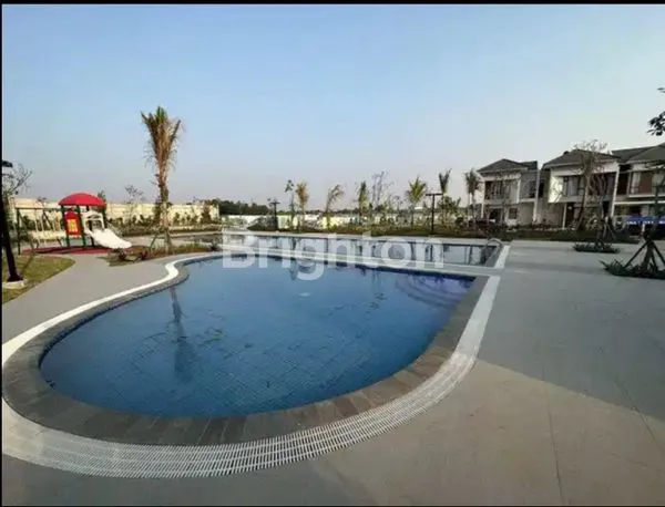 image RUMAH EKSLUSIF LAUSANNE PARK CITRA RAYA– DEPAN CIPUTRA MALL (7)