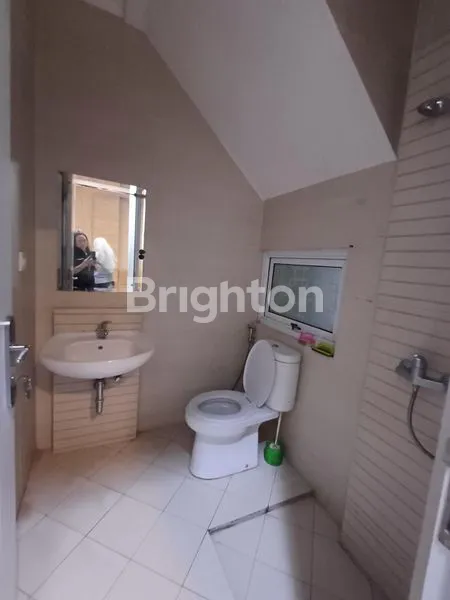 image RUMAH STRATEGIS DI HACIENDA, SIAP HUNI & FULL FURNISHED (5)