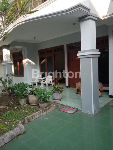 image DIJUAL RUMAH SIAP HUNI DAN TERAWAT DEKAT RAYA DHARMAHUSADA (8)