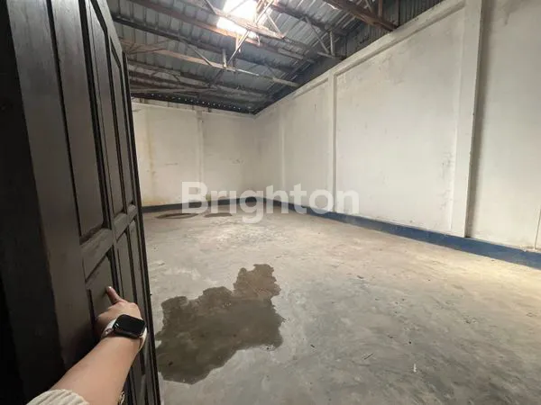 image RUKO 3 LANTAI DI KEDATON, LOKASI PUSAT & PARKIR LUAS (5)