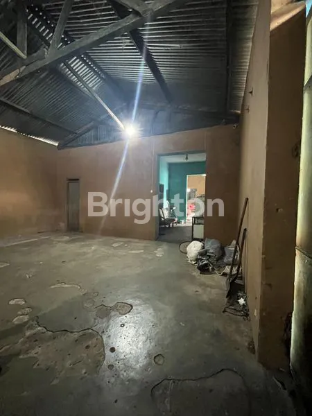 image GUDANG LUAS 300M² DI JALAN UTAMA, BEBAS BANJIR (5)