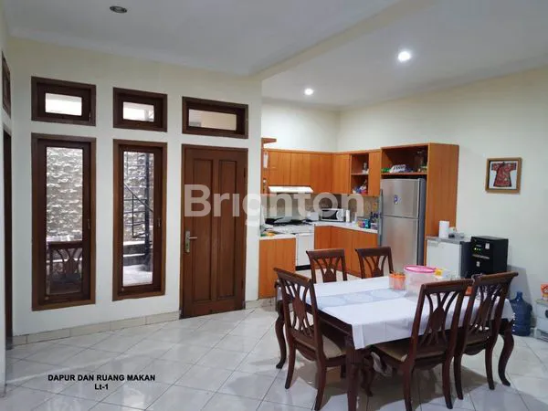 image RUMAH DAN KOS LOKASI STRATEGIS DI TEBET JAKSEL SHM (7)