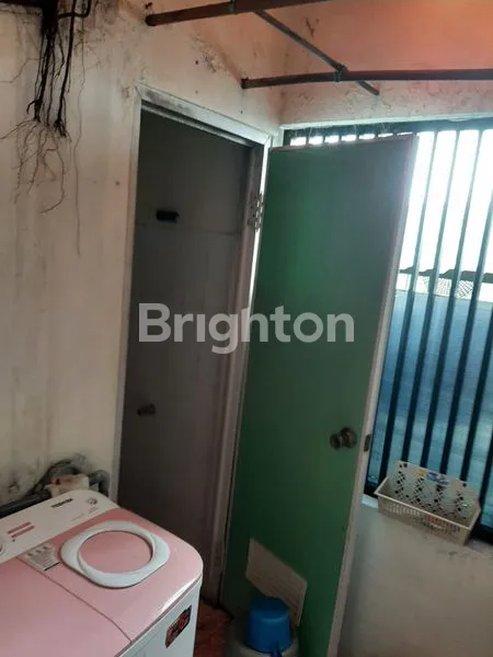 image DI JUAL RUMAH 2 LANTAI DI MANUKAN (7)