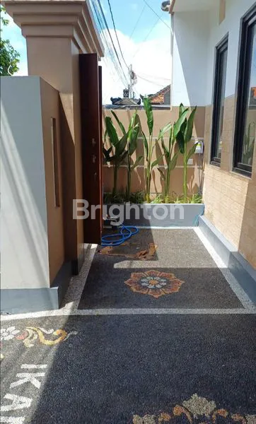 image DISEWAKAN  RUMAH 3 KAMAR TIDUR SEMI VILLA – PEDUNGAN, DENPASAR SELATAN (3)