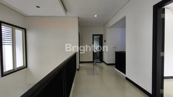 image RUMAH REGENCY 21 COCOK BUAT GUDANG ONLINE SHOP (5)