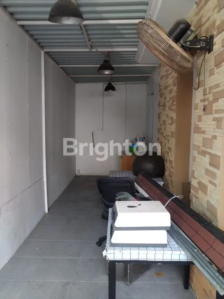 image RUMAH SIAP HUNI DI CLUSTER THOMSON, SUMMARECON SERPONG (4)