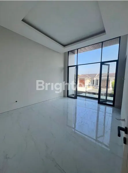 image RUMAH MEWAH 4 KT DI CLUSTER MOCA VRBANA, WIYUNG, SURABAYA (5)