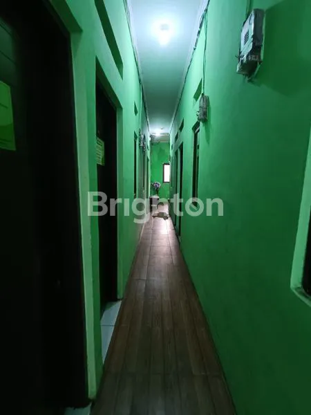 image RUMAH KOST STRATEGIS, 3 LANTAI & SHM, HARGA 2.3M (3)