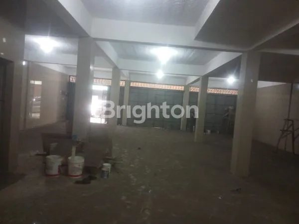 image RUKO GANDENG 3 UNIT ..STRATEGIS 3 LANTAI DI PUSAT KOTA MEDAN (3)