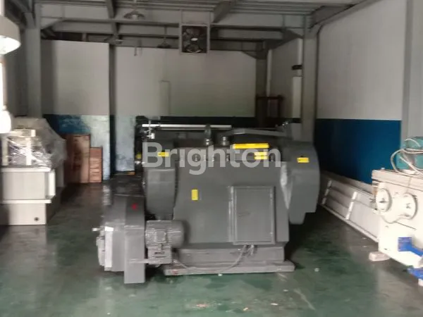 image GUDANG 3 LANTAI DI SEDAYU BIZPARK, LISTRIK 6600VA (3)