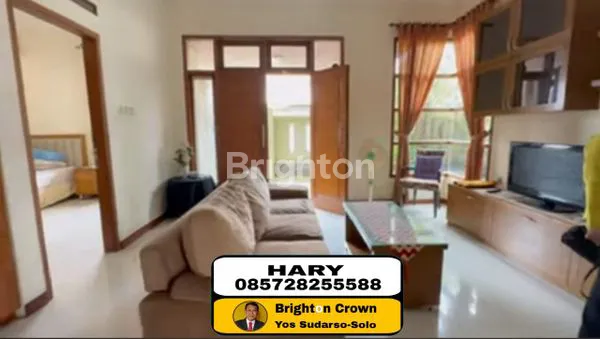 image DI JUAL RUMAH MEWAH 2 LANTAI HARGA NEGO, LOKASI DITENGAH KOTA DENGAN SUASANA YANG NYAMAN DAN TENANG SESUAI KEBUTUHAN UNTUK KELUARGA ANDA DAN DEKAT DENGAN INFRASTRUKTUR PENTNG HARGA YANG KOMPETITIF SESUAI DENGAN KUALITAS STRUKTUR BANGUNAN YANG TAHAN GEMPA! (4)