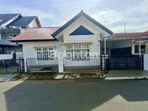 image RUMAH SIAP HUNI DEKAT LOTTE MART FATMAWATI  (1)