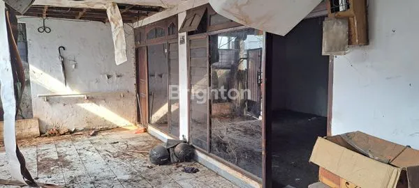 image RUMAH HUNIAN LAMA DI LOKASI SETIABUDI JAKARTA SELATAN SHM (1)
