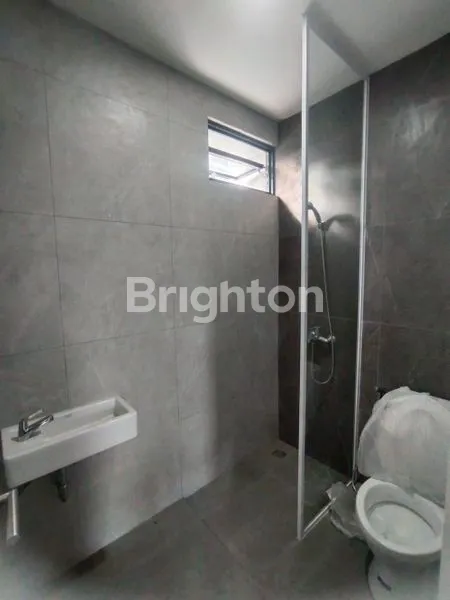 image HUNIAN STRATEGIS DI GRAHA RAYA, DEKAT FASILITAS (7)