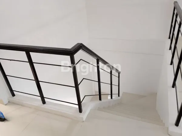 image RUKO SANTA MONICA DEKAT SEKOLAH GADING SERPONG (4)