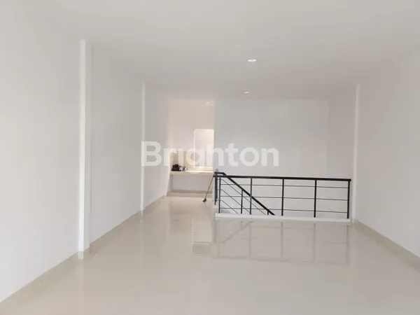 image RUKO SANTA MONICA DEKAT SEKOLAH GADING SERPONG (8)