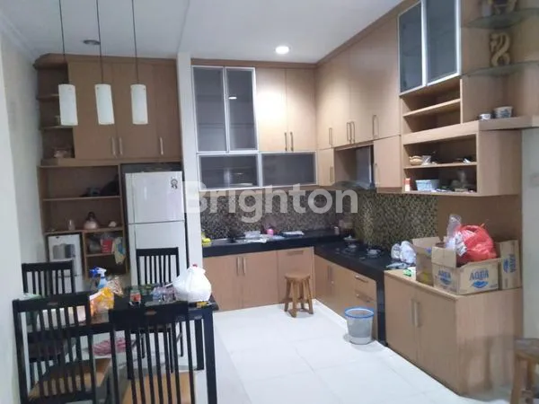 image RUMAH HOEK MEWAH CLUSTER GARDENIA 2 LANTAI FULL RENOV & FURNISHED (PASSIVE INCOME READY!)\\NDI PIK- JAKARTA UTARA (3)