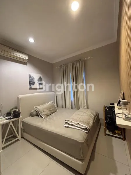 image RUMAH MEWAH 4+1KT DI CLUSTER DEMANSION, FULL RENOVASI & FULL FURNISHED (6)