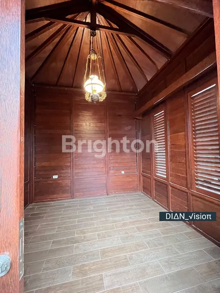 image RUMAH MODERN KLASIK 5KT DI KALASAN, LT 275M² SIAP HUNI (8)