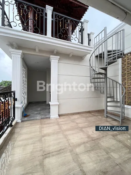 image RUMAH MODERN KLASIK 5KT DI KALASAN, LT 275M² SIAP HUNI (5)