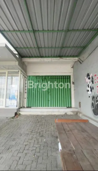 image RUKO DISEWAKAN MURAH STRATEGIS AREA KAMPUS COCOK UNTUK USAHA ATAU BISNIS SEKITAR KAMPUS UMM MALANG (5)