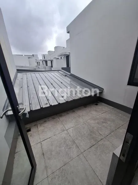 image RUKO 3 LANTAI ( 2.5 BANGUNAN ) STRATEGIS DI DOWNTOWN MADISON KOTA WISATA . (7)