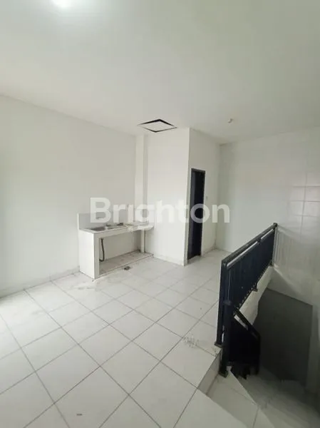 image DISEWAKAN RUKO 3 LANTAI PINGGIR JALAN UTAMA  TERMURAH DI DENPASAR BARAT (4)