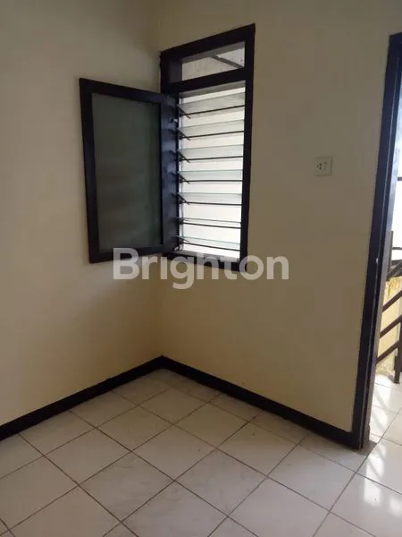 image HUNIAN STRATEGIS DI SAWOJAJAR 1, DEKAT TOL & INFORMA (6)