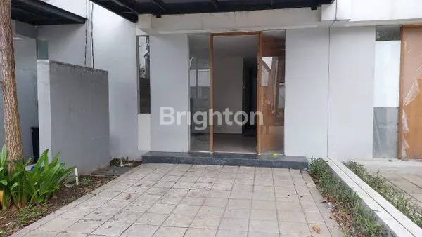 image HUNIAN MODERN DI ROYAL RESIDENCE 2, GRESIK (2)