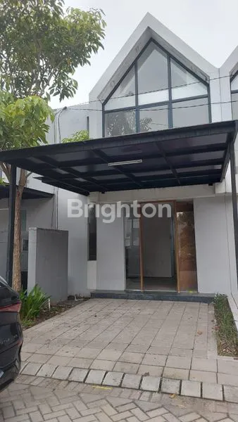 image HUNIAN MODERN DI ROYAL RESIDENCE 2, GRESIK (1)