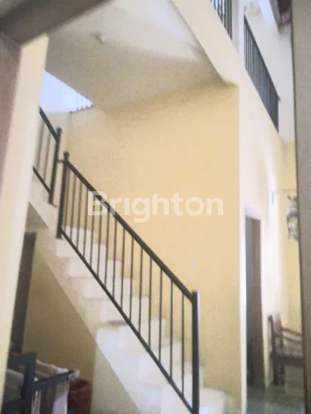 image RUMAH 2 LANTAI SIAP HUNI DEKAT KOTA (7)
