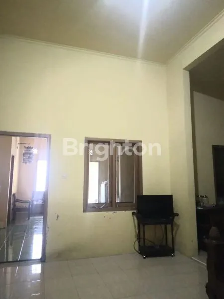 image RUMAH 2 LANTAI SIAP HUNI DEKAT KOTA (3)