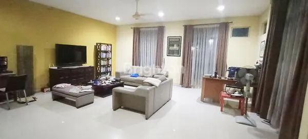 image RUMAH STRATEGIS DI BSD, LT 250M² DEKAT TOL & STASIUN (4)