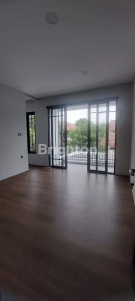 image MEGAPOLITAN CINERE ESTATE (2)