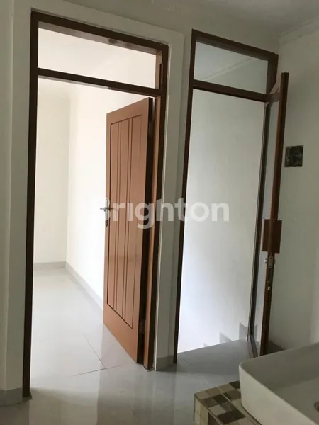 image JUAL RUMAH TERAWAT TAMAN PEGANGSAAN INDAH, JAKARTA UTARA (5)