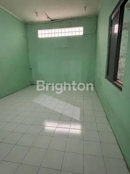 image PERGUDANGAN TIARA JABON, TAMBAK SAWAH, SIDOARJO JAWA TIMUR. DEKAT BANDARA JUANDA, AKSES TOL UTAMA, ONE GATE SYSTEM, KOMPLEK INDUSTRI, ROW JALAN LEBAR. HARGA MURAH POLL (3)