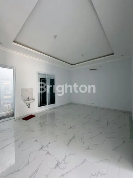 image RUMAH 2 LANTAI BARU GRESS, MODERN, MINIMALIS (3)