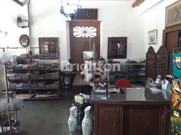 image DIJUAL RUMAH ETNIK JAWA JOGLO SHM HOOK TENGAH KOTA JOGJA - DEKAT KRATON & MALIOBORO, COCOK HOMESTAY & CAFE (6)