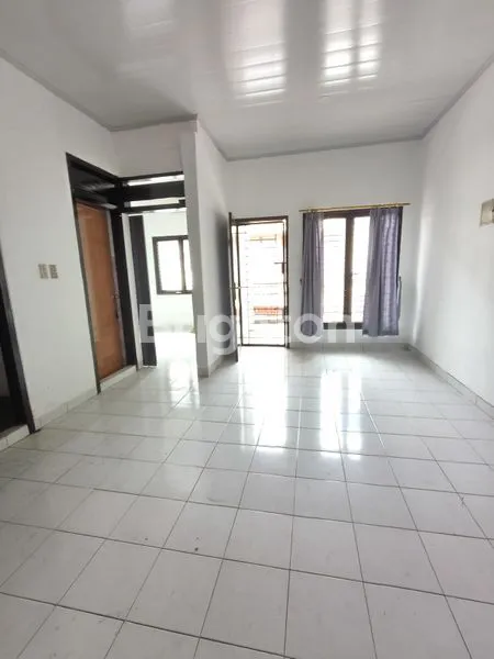 image RUMAH DURI KEPA 2 LANTAI DEKAT CENTRAL PARK MALL JAJARTA BARAT (6)