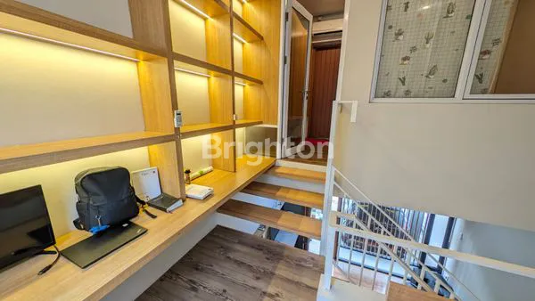 image RUMAH MODERN MINIMALIS DI PERBATASAN GADING SERPONG DAN BSD (3)
