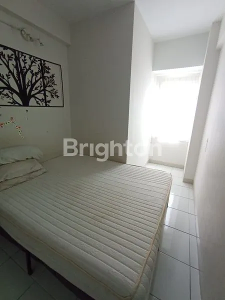 image HUNIAN STRATEGIS DI EMERALD BINTARO, 2BR SEMI FURNISHED (3)