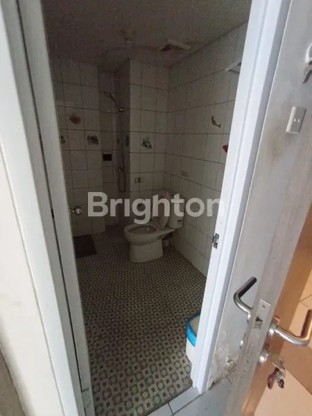 image HUNIAN STRATEGIS DI EMERALD BINTARO, 2BR SEMI FURNISHED (7)