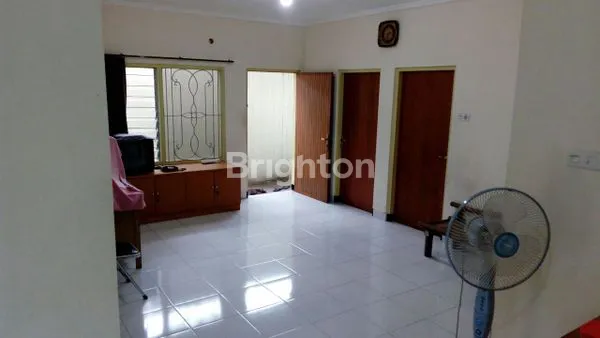 image RUMAH SIAP HUNI DI TENGAH KOTA MAGELANG JAWA TENGAH (2)