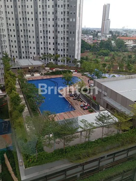 image HUNIAN STRATEGIS DI EMERALD BINTARO, 2BR SEMI FURNISHED (8)