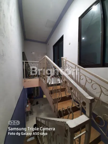 image RUMAH 2 LANTAI DI VILLA RIZKI ILHAMI, LT 900M² (1)