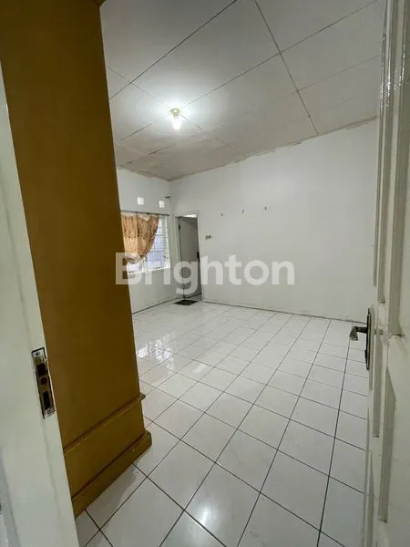 image HUNIAN EKSKLUSIF 3+1 KT DI KOMPLEK ONE GATE BALIKPAPAN BARU (3)