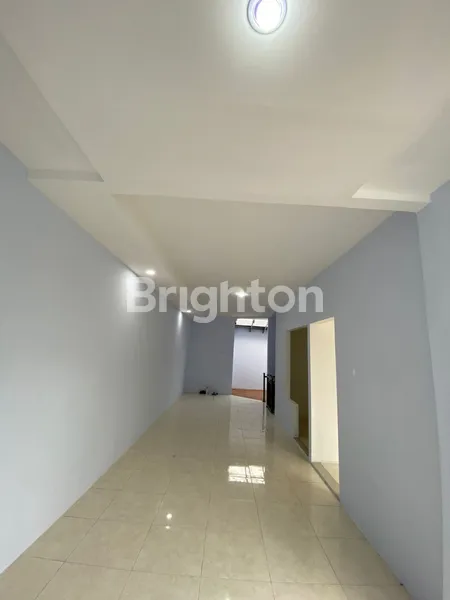 image DIJUAL RUMAH 2 LANTAI SIAP HUNI BARU RENOVASI DI WONOREJO, RUNGKUT, SURABAYA TIMUR HANYA 700JUTAAN (2)