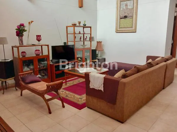 image SETRADUTA HEGAR, RUMAH SIAP HUNI DI DESAIN ARCITECT, LAYOUT  LEGA,  (3)