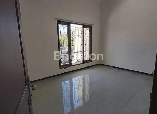 image ARAYA 1 , 2 LANTAI  (6)