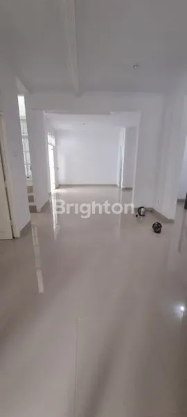 image RUMAH RAPI SIAP HUNI SUDAH RENOVASI DALAM CLUSTER KOTA WISATA (2)